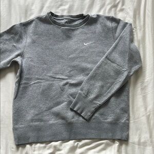 Nike Men's Gray Sweater